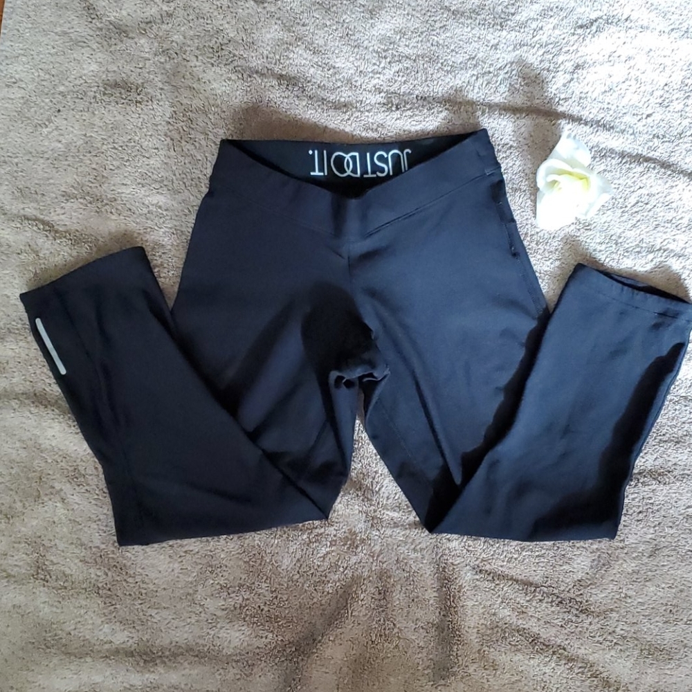 Nike capri leggings